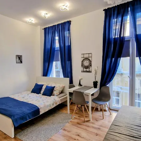 Apartman Luxury Location-bright&parking *