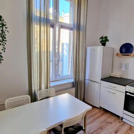 Luxury Location-bright&parking * 우치